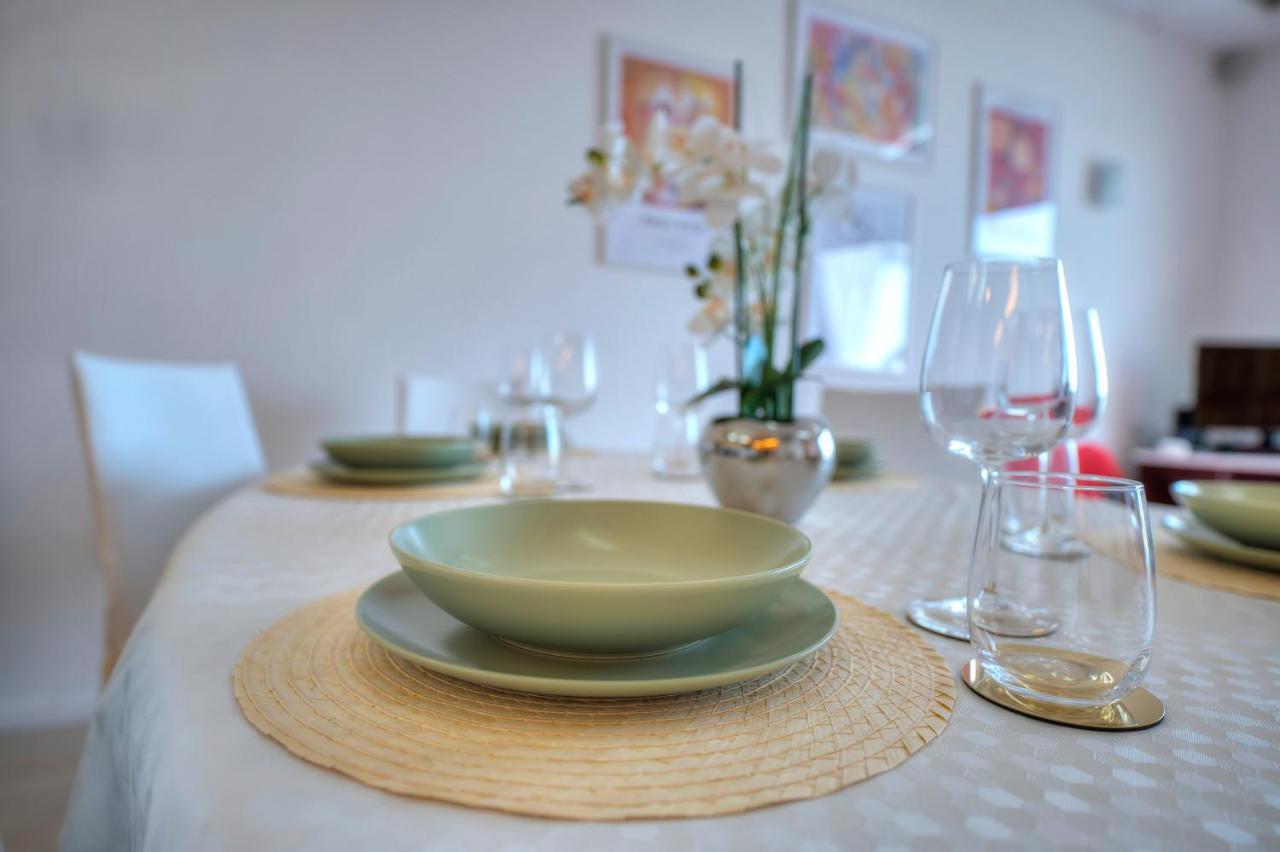 Bright And Spacious 3 Bedroom Apartment With Breathtaking Views - Goslm-5 Sliema Zewnętrze zdjęcie